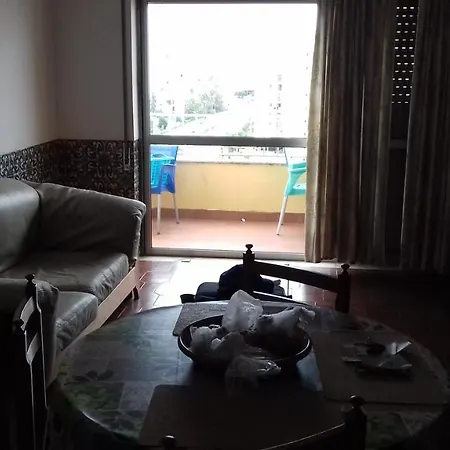 Apartman In Praia Da Rocha, To Accommodate 5 To 6 People